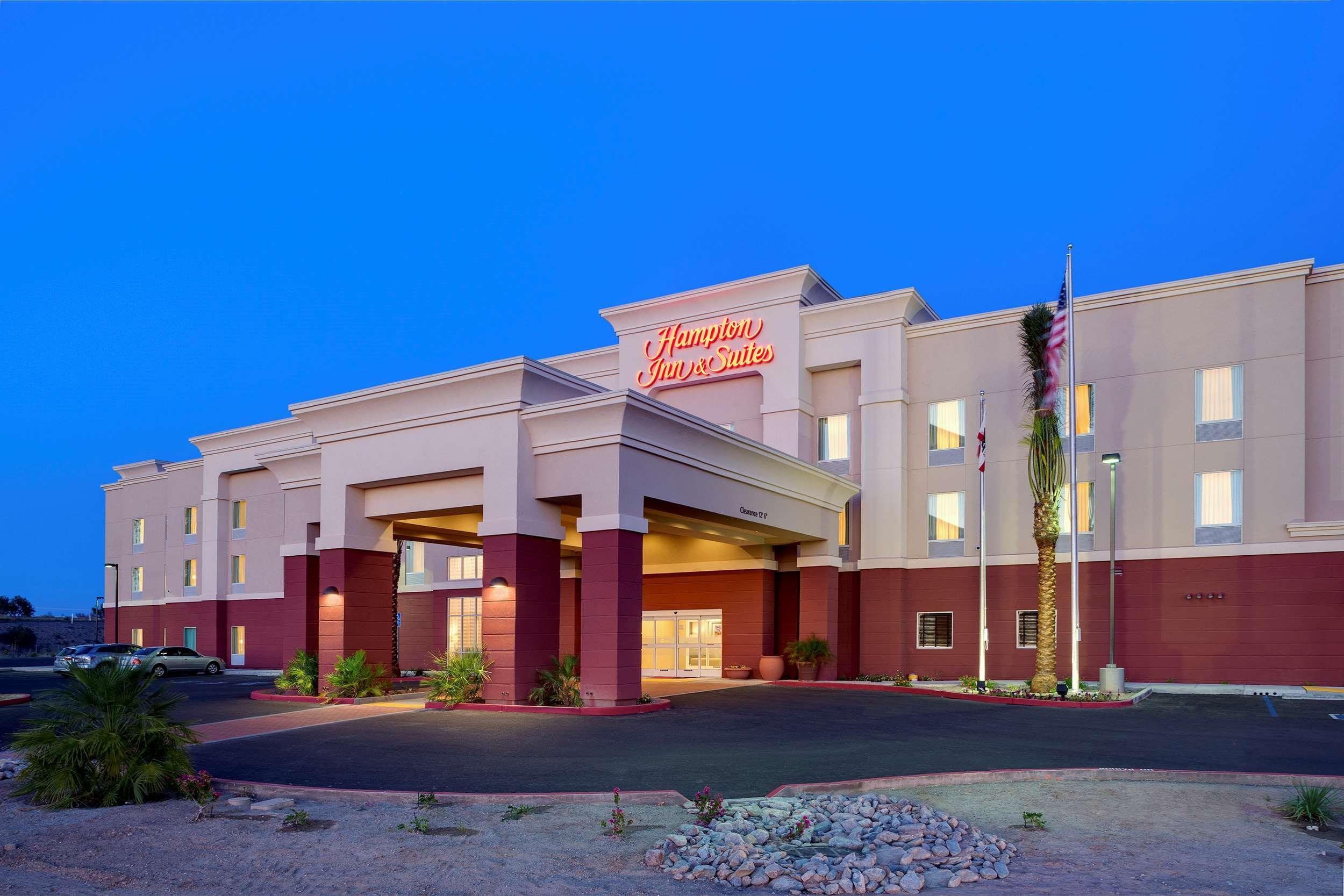 Hampton Inn & Suites Blythe, Ca Extérieur photo